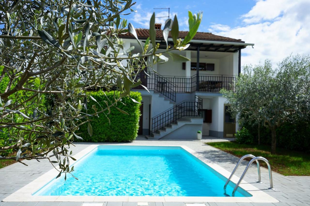 Вілла Leon With Private Pool Sveti Petar u Sumi Екстер'єр фото